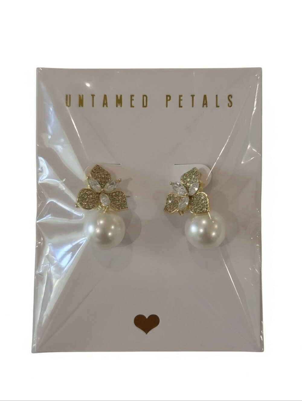 ✨ BRAND NEW ✨ Untamed Petals Sophie Pearl Drop Earrings - Picture 3 of 6